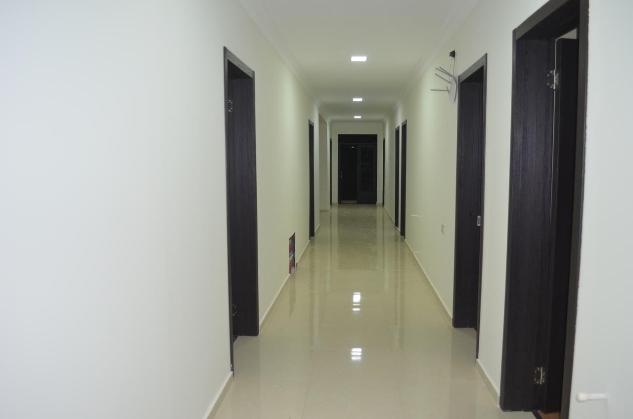 Guest House Madonna Kobuleti Exterior photo